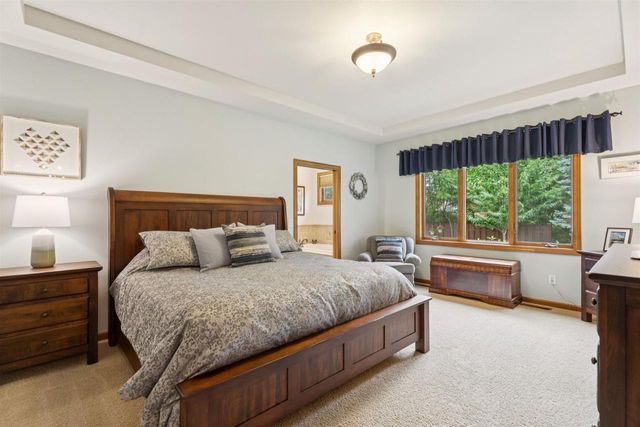 1500 HIDDEN ACRES LANE, Neenah, WI 54956