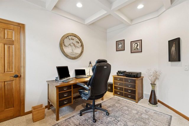 1500 HIDDEN ACRES LANE, Neenah, WI 54956