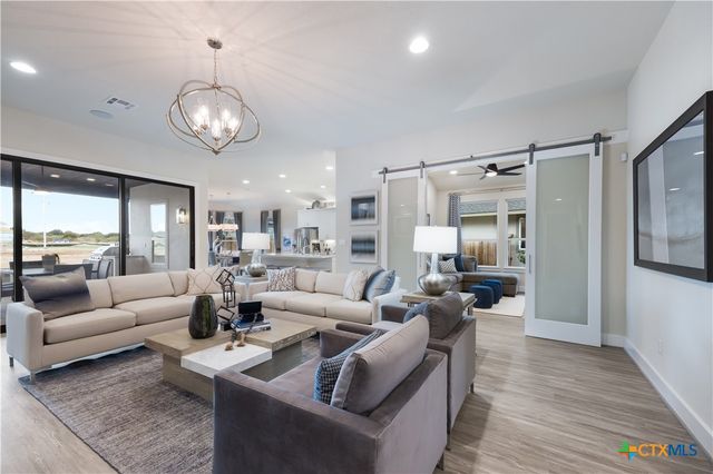 379 Borchers Boulevard, New Braunfels, TX 78132