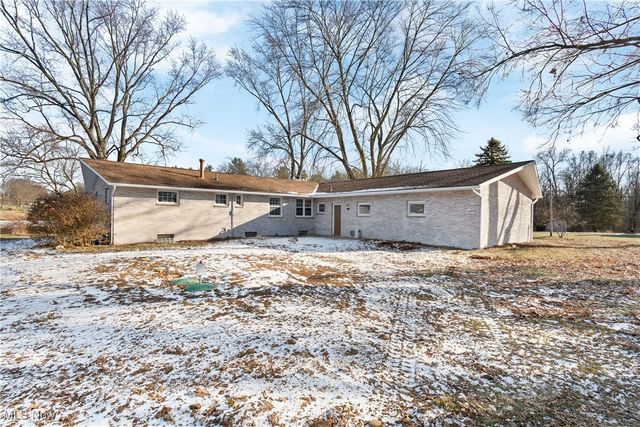 6281 Champion Avenue NW, Massillon, OH 44646