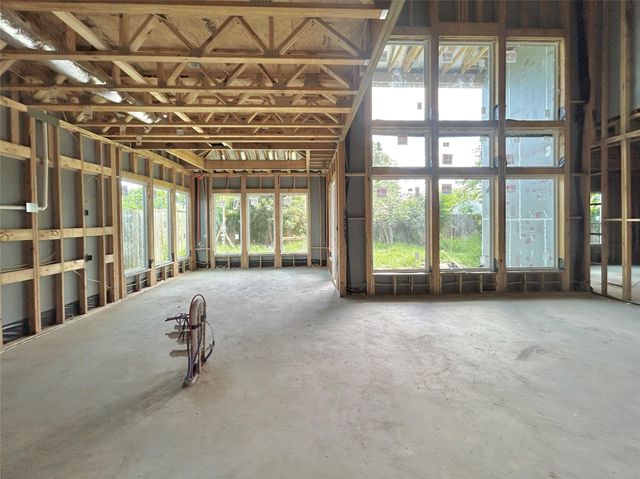 7106 Raton Street, Houston, TX 77055