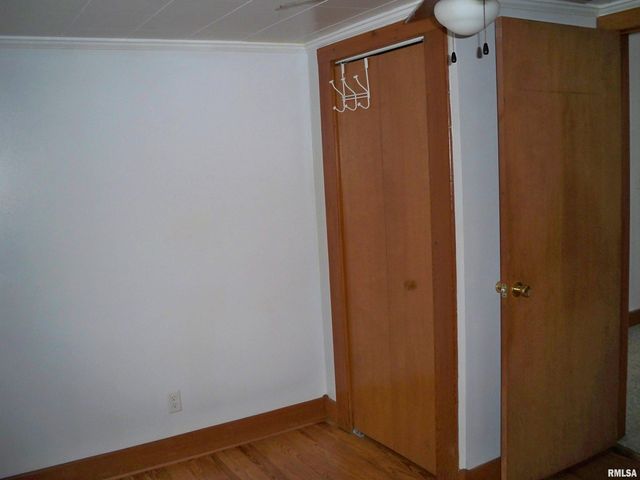 2700 S STATE Street, Springfield, IL 62704