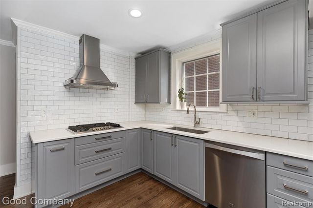 1915 Northwood Boulevard, Royal Oak, MI 48073