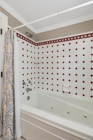 1915 Northwood Boulevard, Royal Oak, MI 48073