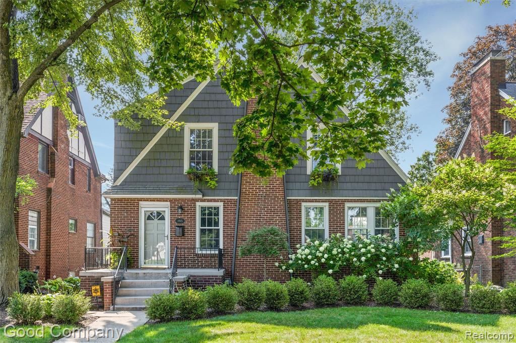 1915 Northwood Boulevard, Royal Oak, MI 48073