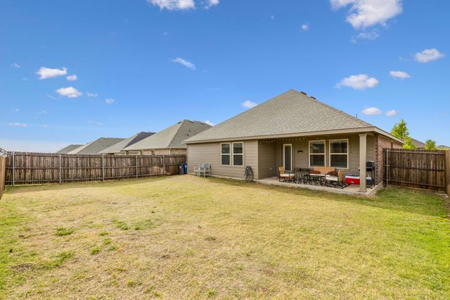 502 Calm Springs Drive, Princeton, TX 75407