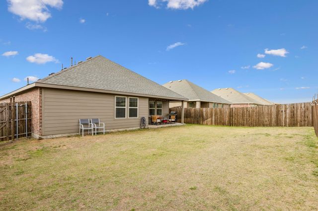 502 Calm Springs Drive, Princeton, TX 75407