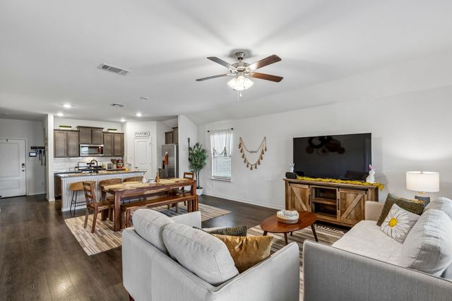 502 Calm Springs Drive, Princeton, TX 75407