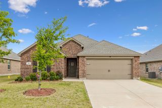 502 Calm Springs Drive, Princeton, TX 75407