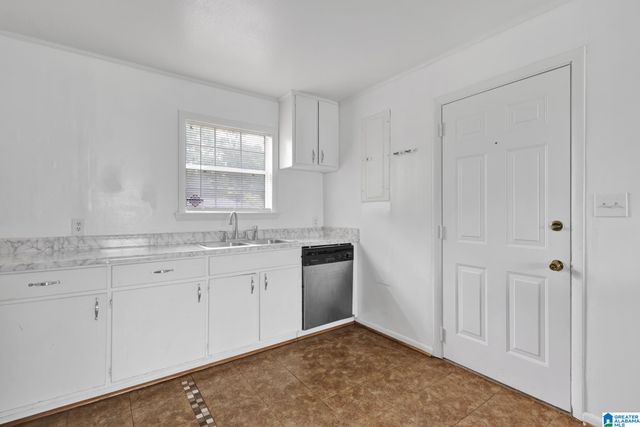 518 KINGWOOD DRIVE, Sylacauga, AL 35150