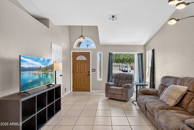 2155 E SHERRI Drive, Gilbert, AZ 85296
