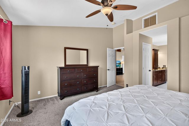 2155 E SHERRI Drive, Gilbert, AZ 85296