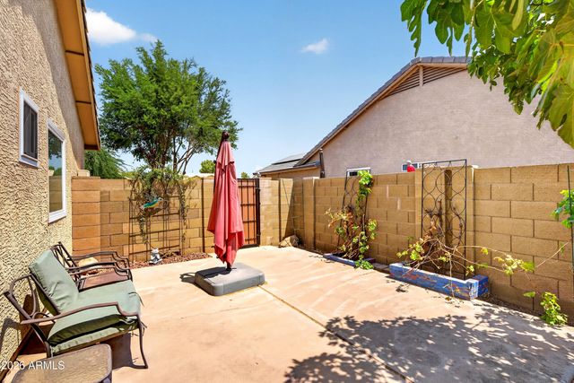 2155 E SHERRI Drive, Gilbert, AZ 85296