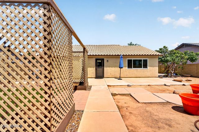 2155 E SHERRI Drive, Gilbert, AZ 85296
