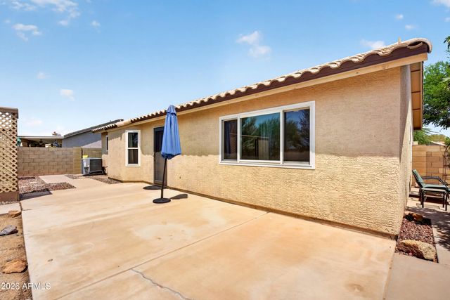 2155 E SHERRI Drive, Gilbert, AZ 85296