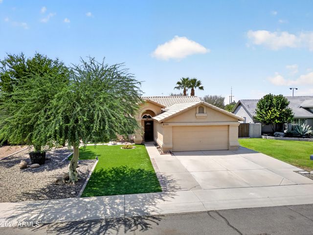 2155 E SHERRI Drive, Gilbert, AZ 85296