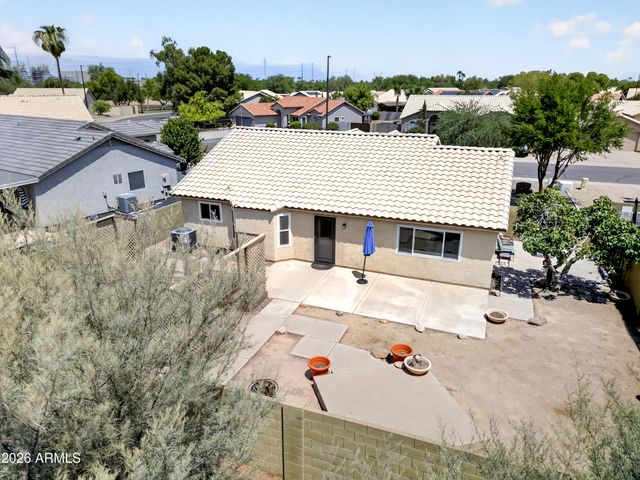 2155 E SHERRI Drive, Gilbert, AZ 85296