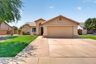 2155 E SHERRI Drive, Gilbert, AZ 85296