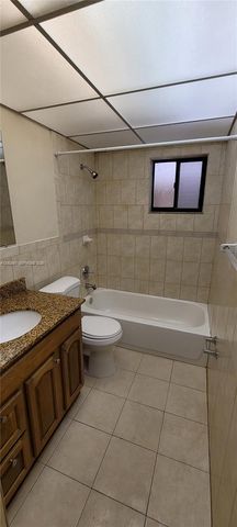 8005 SW 107th Ave 222, Miami, FL 33173