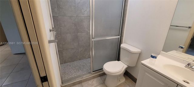 8005 SW 107th Ave 222, Miami, FL 33173