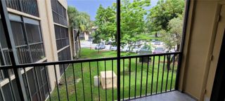 8005 SW 107th Ave 222, Miami, FL 33173