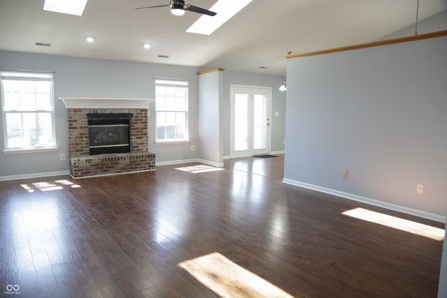 12 Longview Bend, Brownsburg, IN 46112