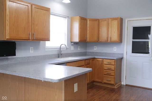 12 Longview Bend, Brownsburg, IN 46112