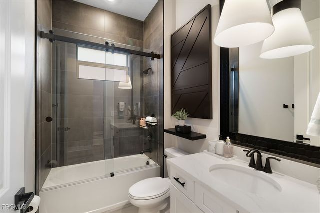 13670 Blue Bay CIR, Fort Myers, FL 33913