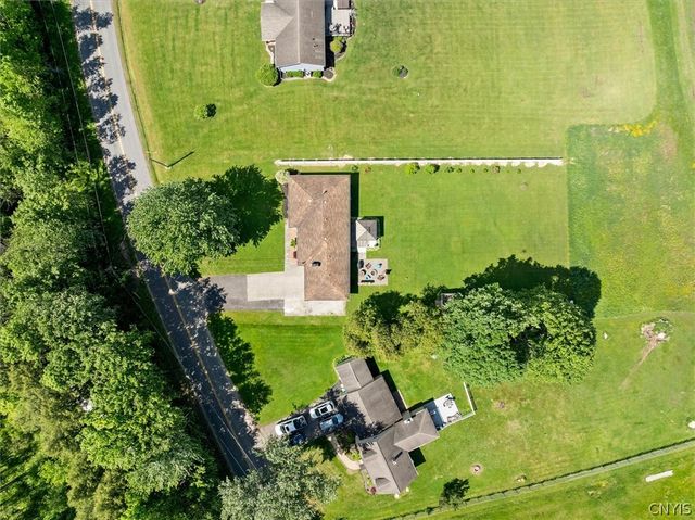 6388 Lower Lawrence Street, Westmoreland, NY 13440
