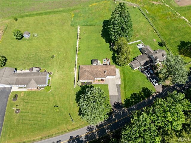 6388 Lower Lawrence Street, Westmoreland, NY 13440