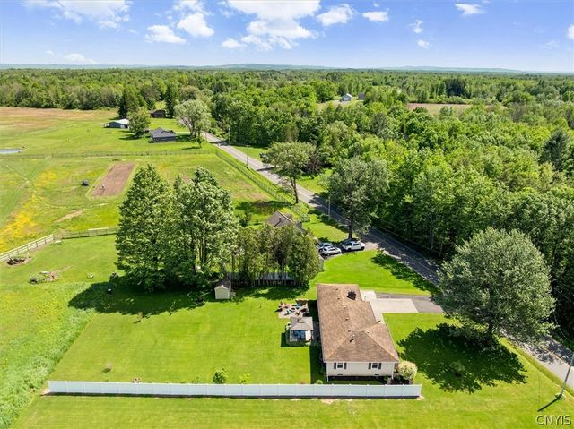 6388 Lower Lawrence Street, Westmoreland, NY 13440