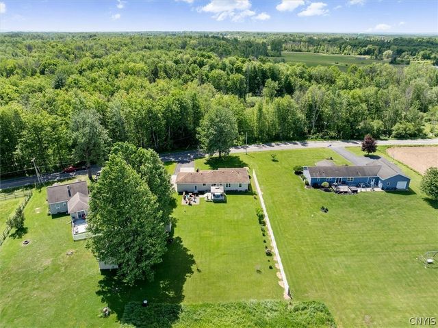6388 Lower Lawrence Street, Westmoreland, NY 13440