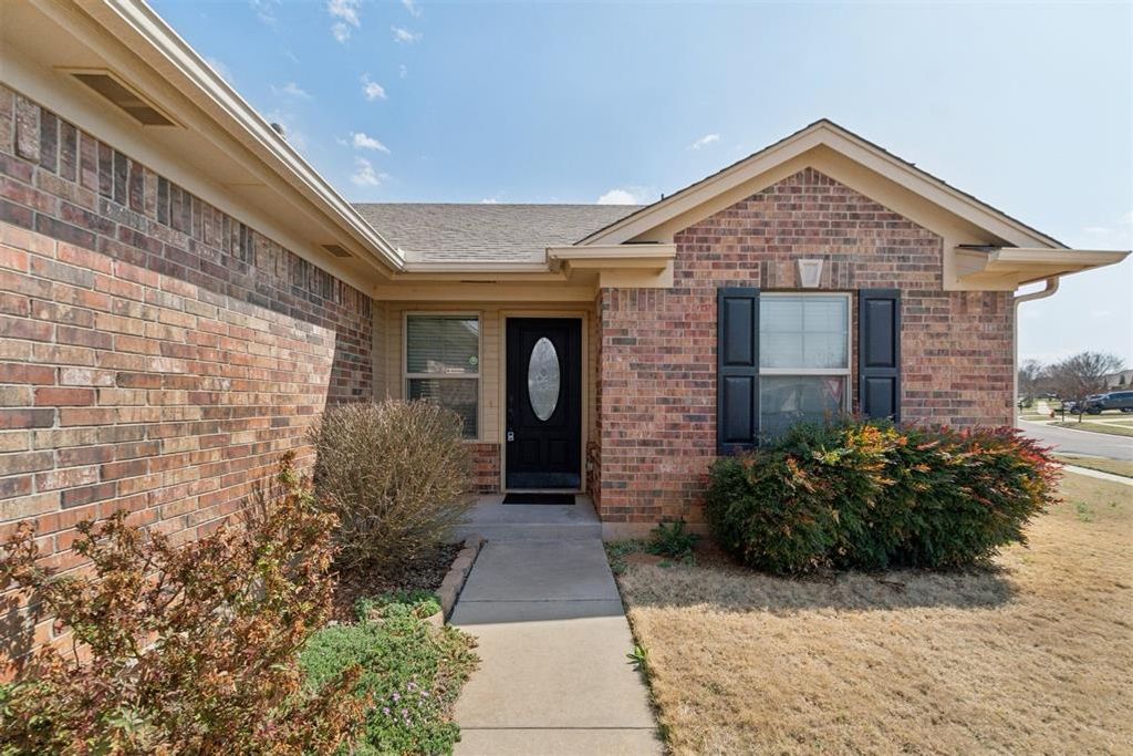 9564 SW 24th Terrace, Oklahoma City, OK 73128