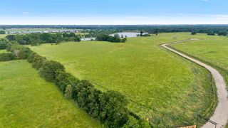 22800 County Road, Paris, TX 75462