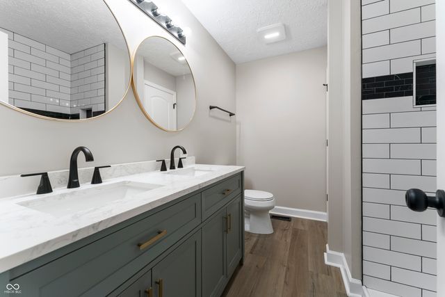 11448 Wilderness Trail, Fishers, IN 46038