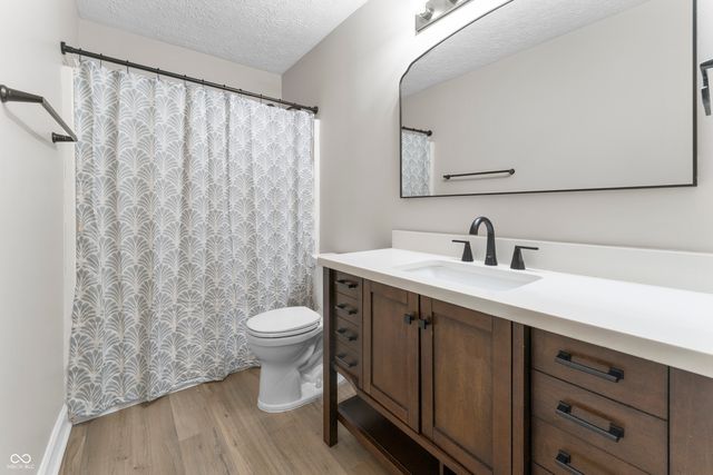 11448 Wilderness Trail, Fishers, IN 46038