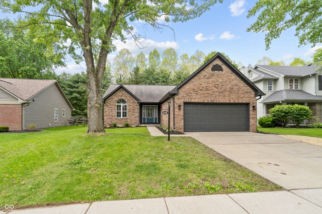 11448 Wilderness Trail, Fishers, IN 46038