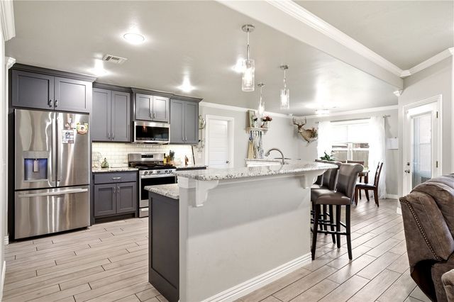 909 Carter Court, Siloam Springs, AR 72761