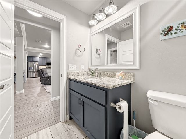 909 Carter Court, Siloam Springs, AR 72761