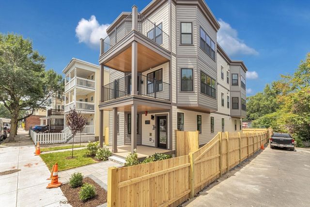 3915 Washington Street 1, Boston, MA 02131