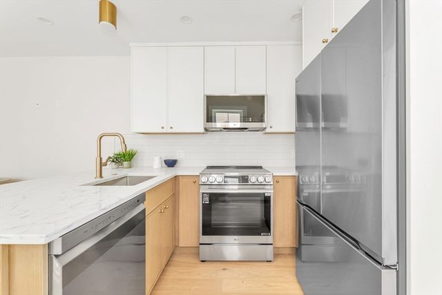 3915 Washington Street 1, Boston, MA 02131