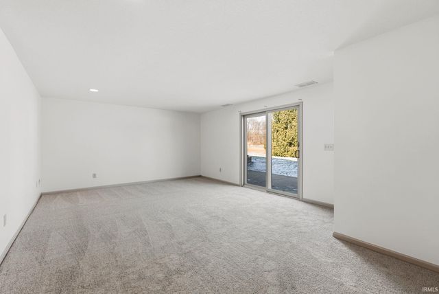 2915 N State Road 827, Angola, IN 46703