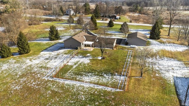 2915 N State Road 827, Angola, IN 46703