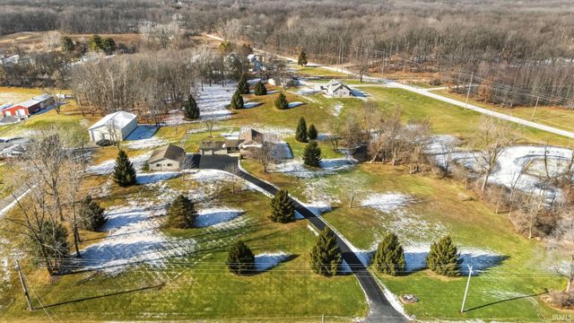 2915 N State Road 827, Angola, IN 46703