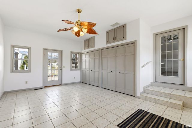 2915 N State Road 827, Angola, IN 46703