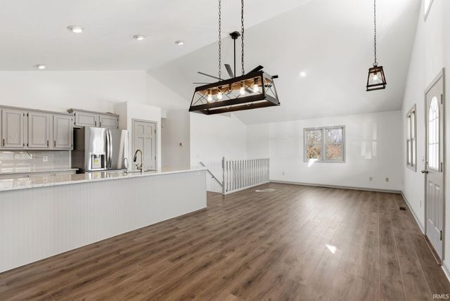 2915 N State Road 827, Angola, IN 46703