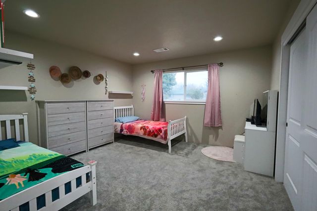 144 SW Susan Lane, Grants Pass, OR 97526