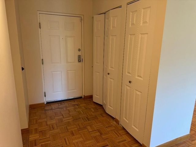 289 Elm St U 61, Medford, MA 02155