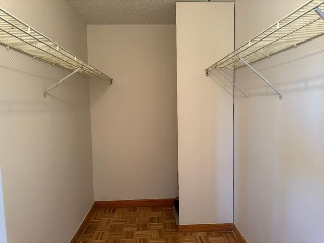 289 Elm St U 61, Medford, MA 02155