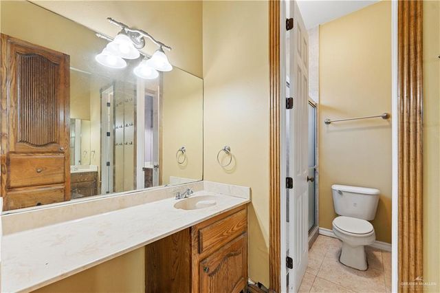 5313 N 8th Street, Mcallen, TX 78504